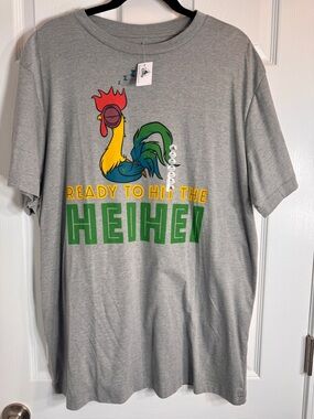 NWT Disney Parks Moana Hei Hei Rooster Graphic T-Shirt Grey Adult XL